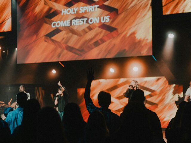 Best Church Presentation Software for Worship | MediaShout
